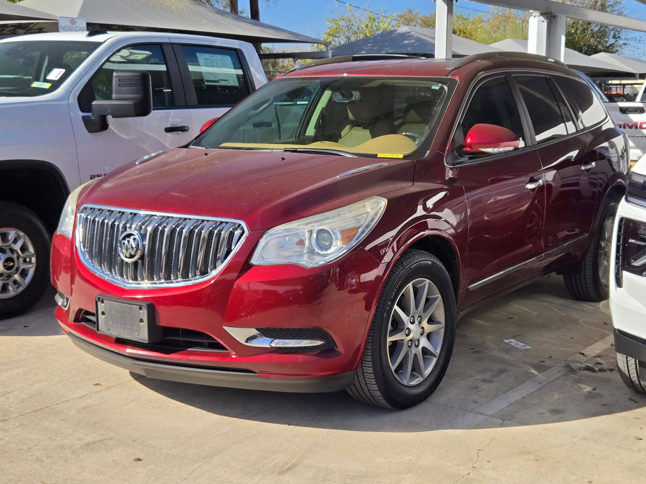 Used 2016 Buick Enclave Leather image 2