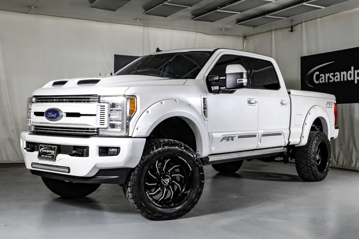 Used 2019 Ford F250 Lariat w/ Lariat Ultimate Package AWD/4WD image 3