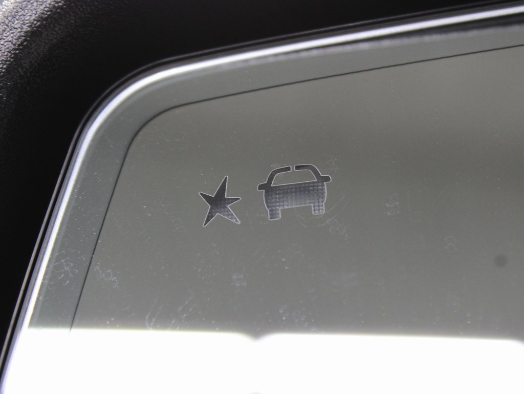 Used 2023 GMC Sierra 1500 Denali w/ Technology Package image 75