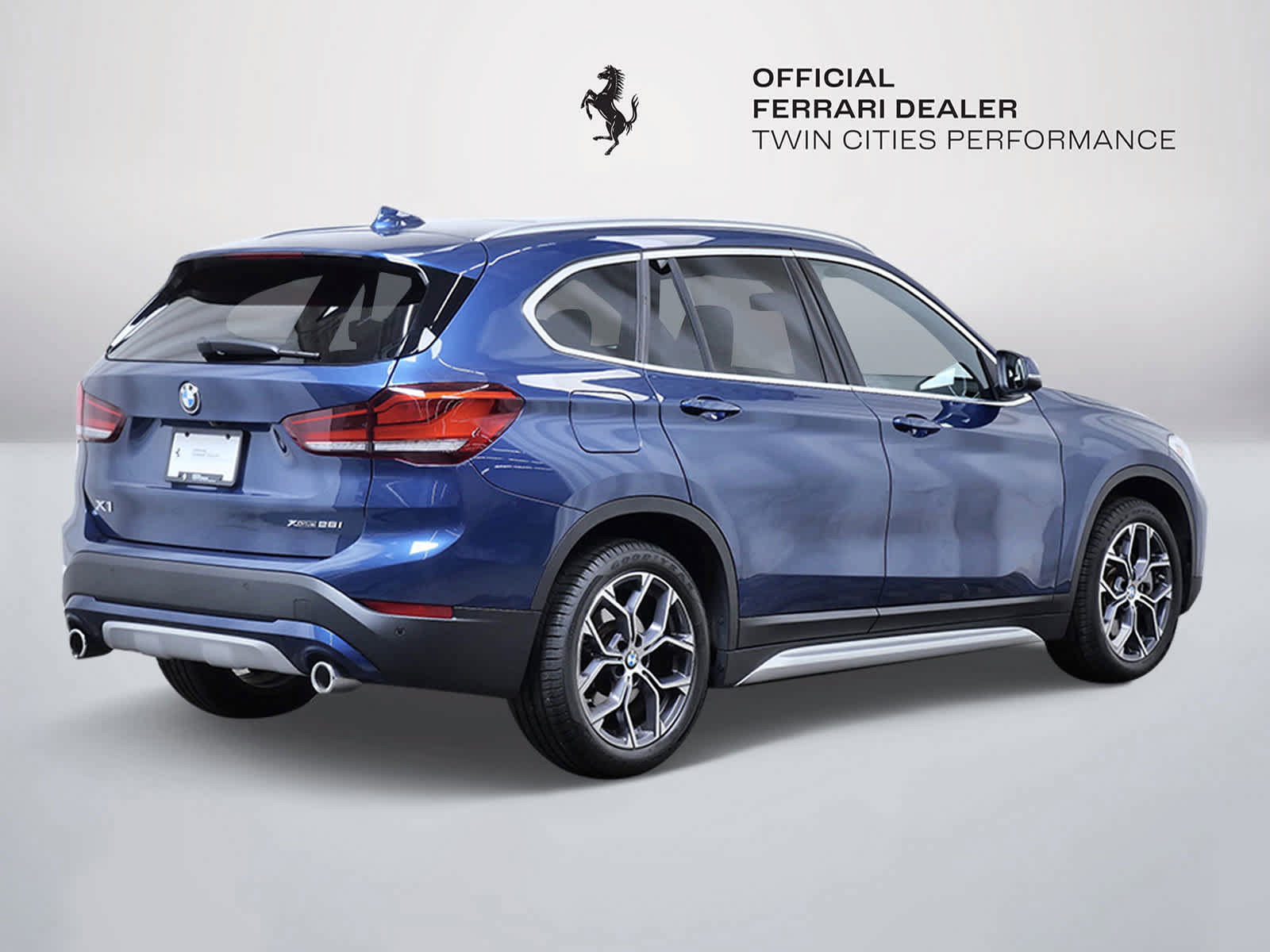 Used 2021 BMW X1 xDrive28i w/ Convenience Package AWD/4WD image 6