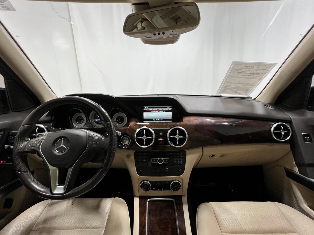 Used 2015 Mercedes-Benz GLK 350 4MATIC image 19