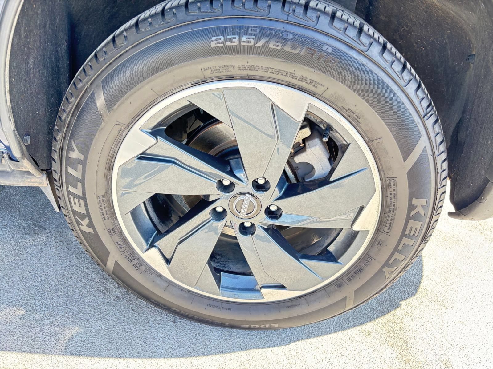 Used 2025 Nissan Rogue SV AWD/4WD image 31