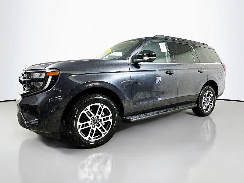 New 2025 Ford Expedition Active image 3