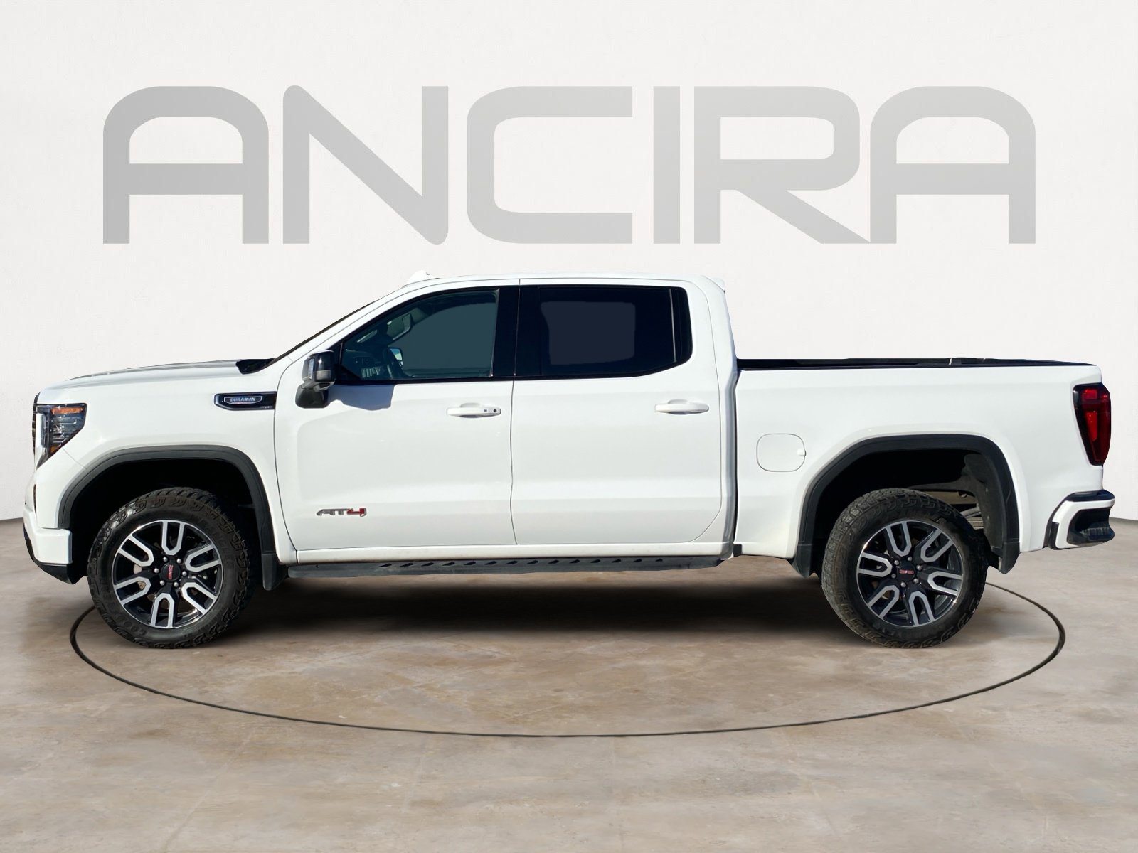 Used 2024 GMC Sierra 1500 AT4 w/ Technology Package image 7