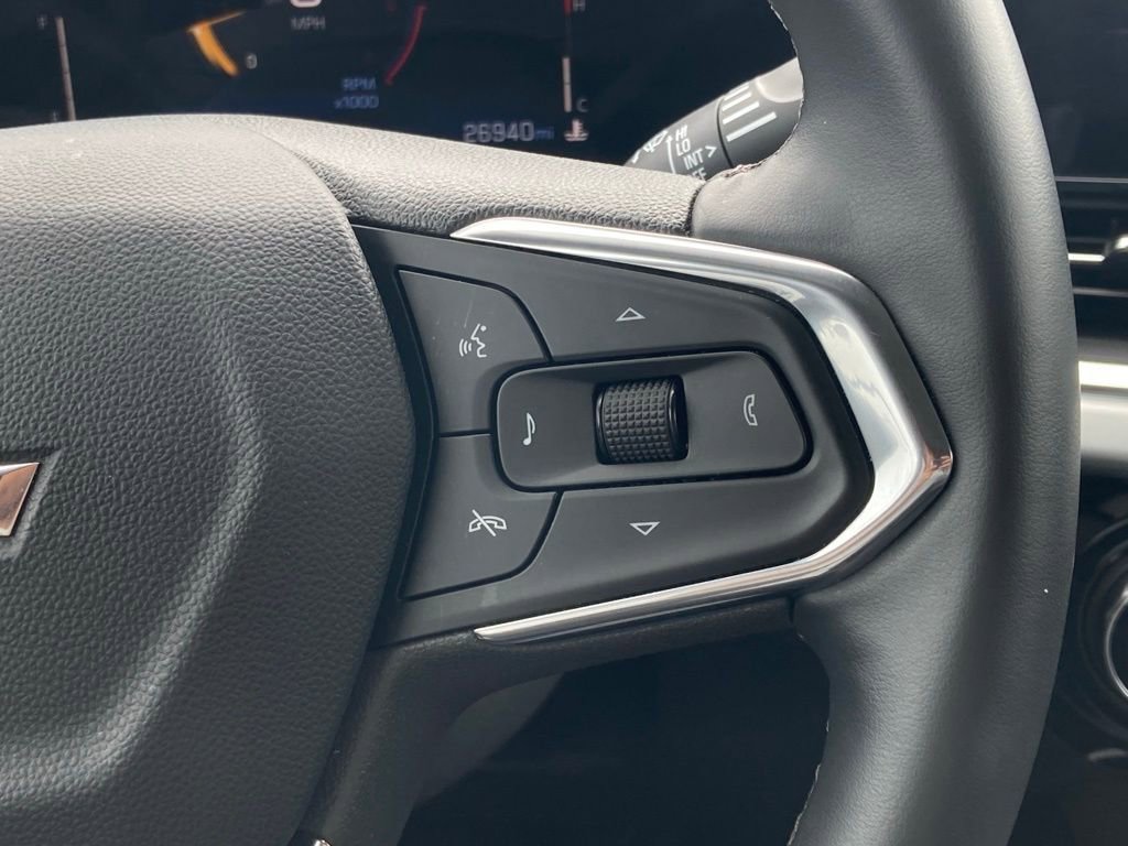 Used 2025 Chevrolet Trax LT w/ LT Convenience Package FWD image 15