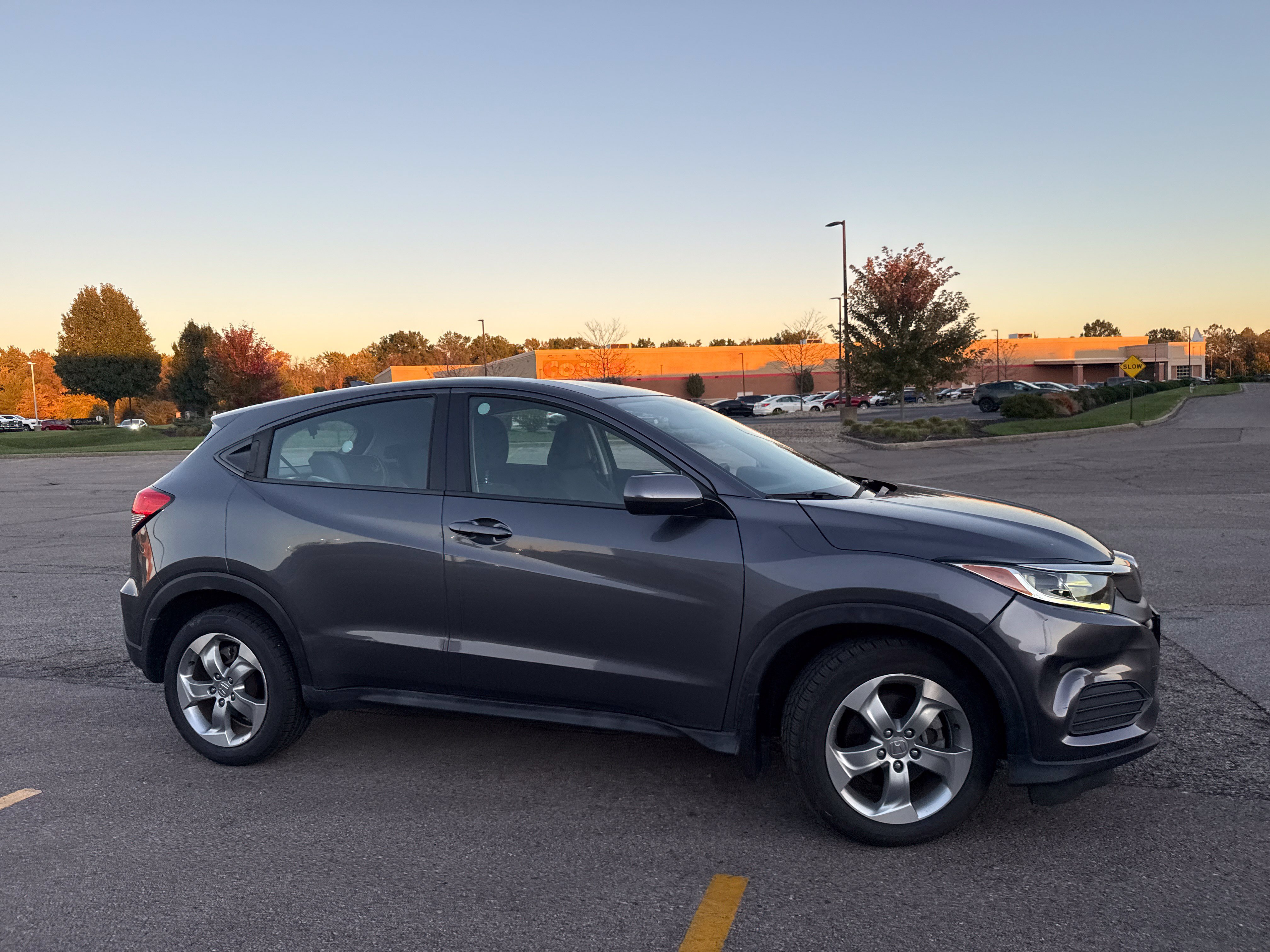 Used 2019 Honda HR-V LX image 23