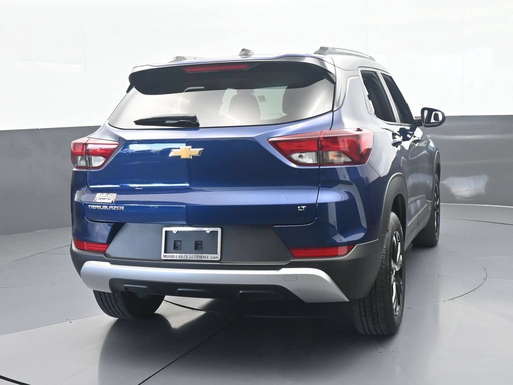 Used 2023 Chevrolet TrailBlazer LT FWD image 5