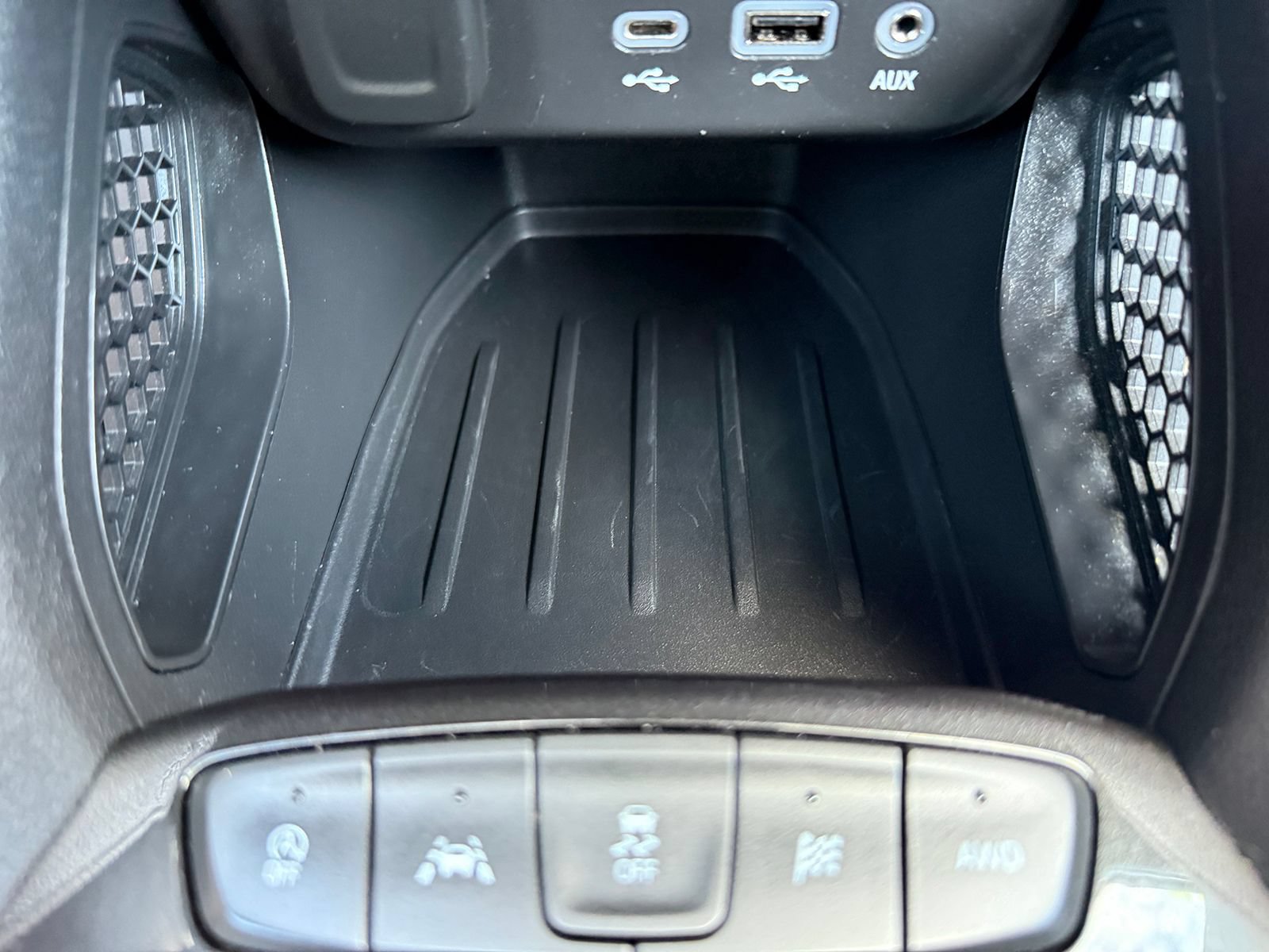 Certified 2022 Chevrolet TrailBlazer LT w/ Convenience Package AWD/4WD image 26