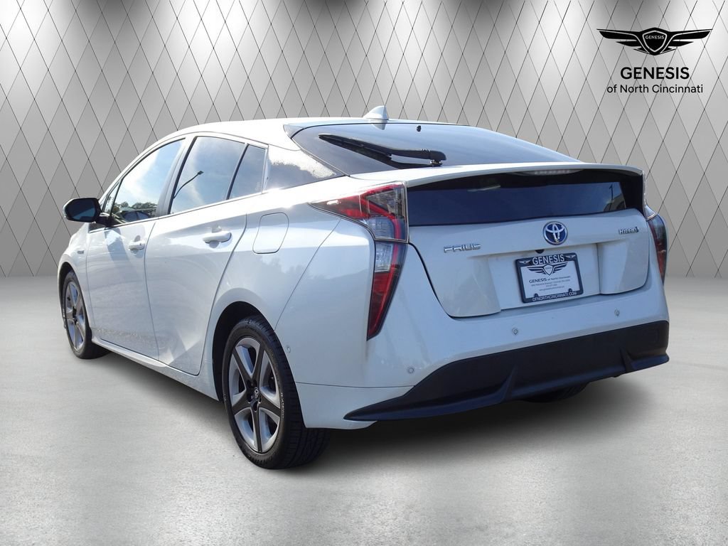 Used 2018 Toyota Prius Four Touring FWD image 3