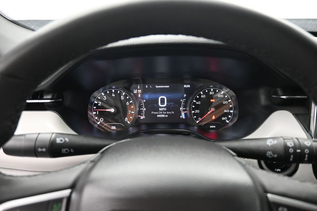 Used 2025 Jeep Compass Limited AWD/4WD image 35