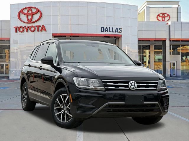 Used 2020 Volkswagen Tiguan SE w/ Panoramic Sunroof Package FWD image 1