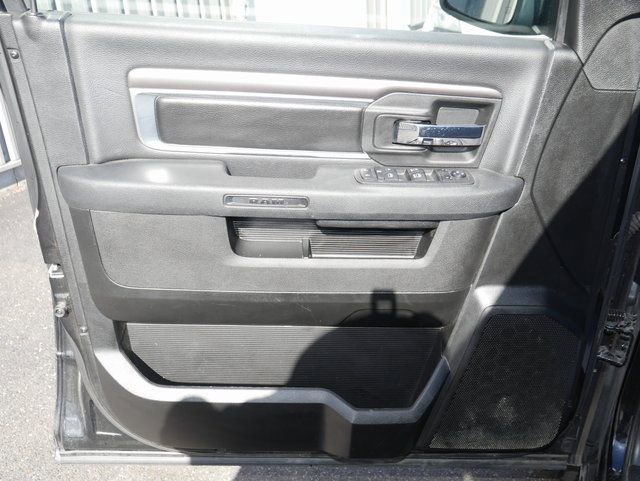 Used 2024 RAM 1500 Classic Warlock image 11