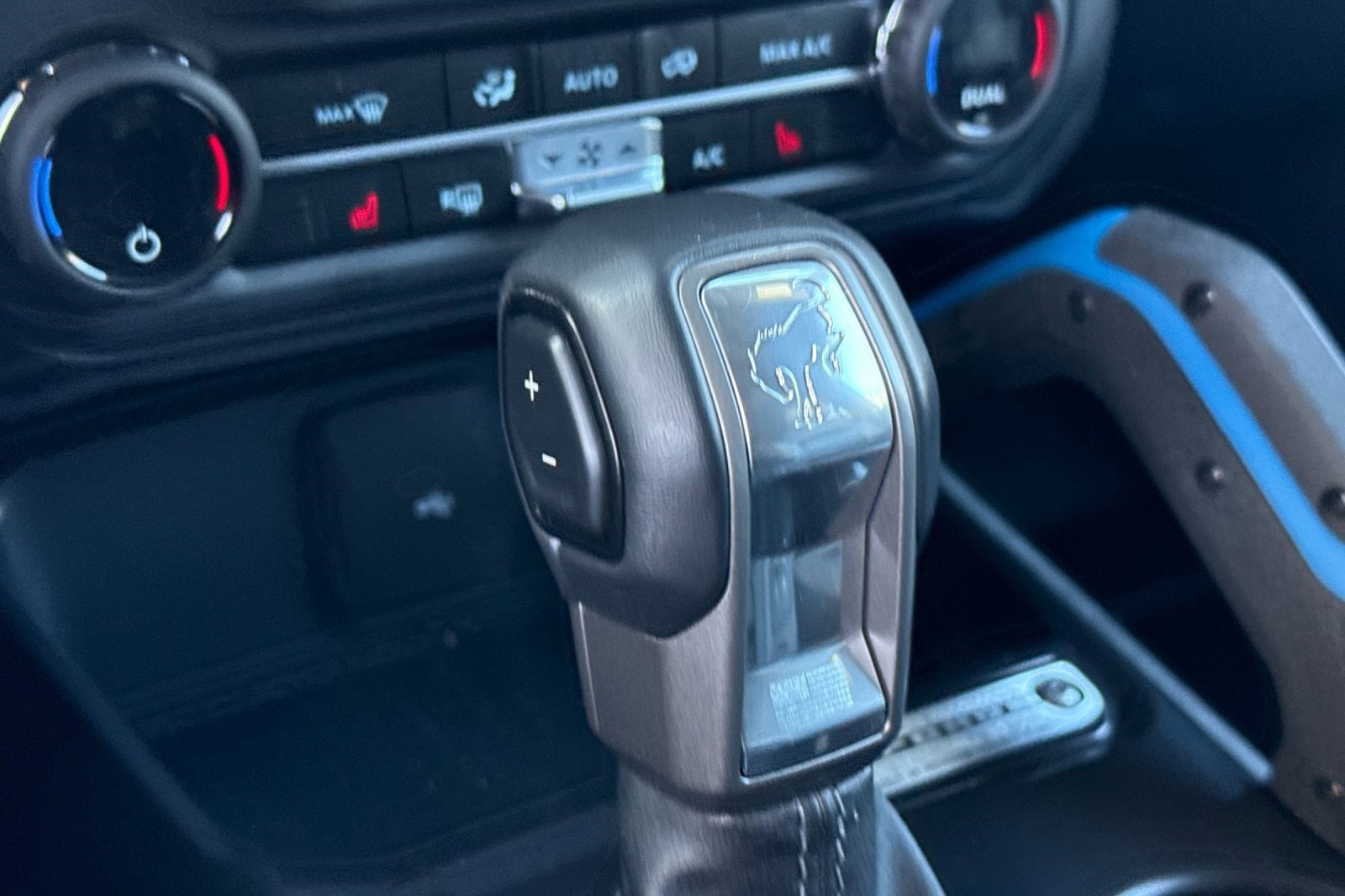 Used 2024 Ford Bronco Black Diamond image 14