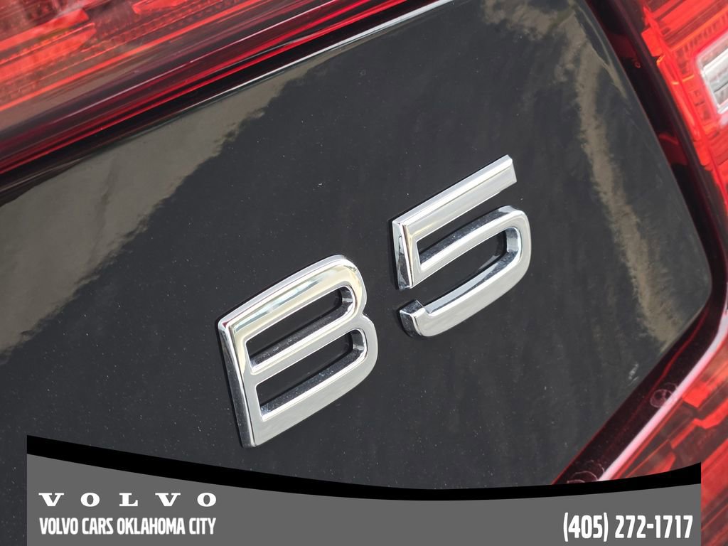 Used 2024 Volvo S60 B5 Core FWD image 9