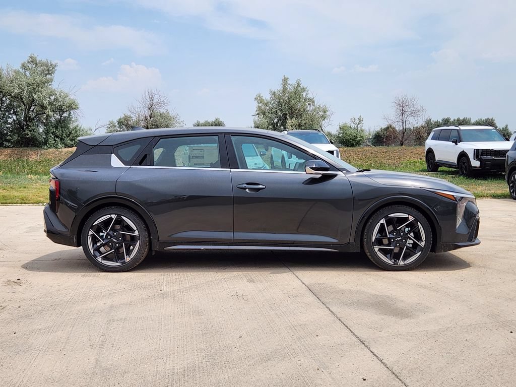 New 2026 Kia K4 GT-Line w/ GT-Line Premium Package FWD image 2