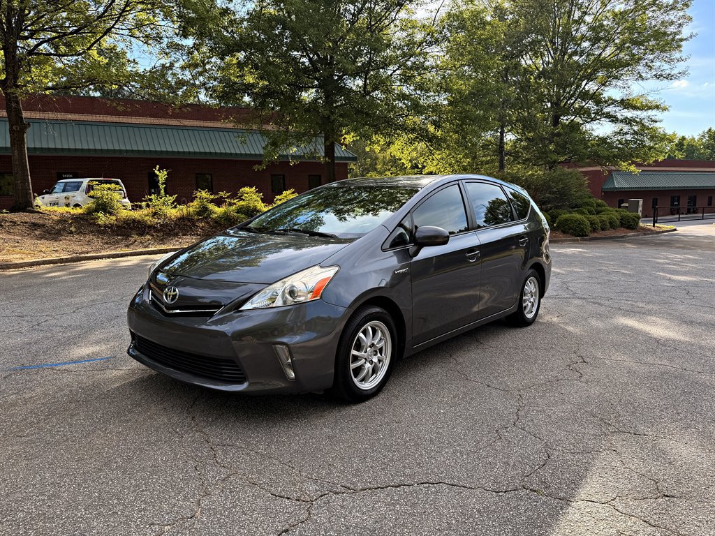 Used 2014 Toyota Prius V Three FWD image 1