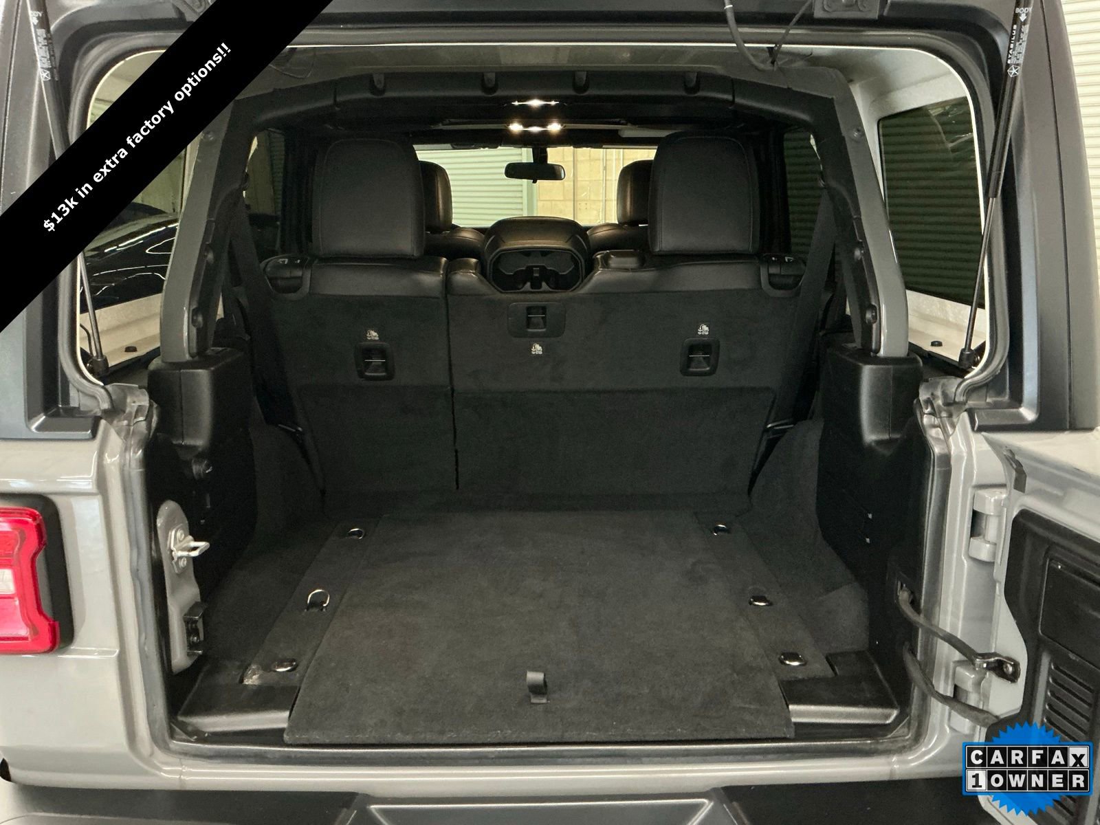 Used 2021 Jeep Wrangler Unlimited Rubicon w/ Steel Bumper Group image 18