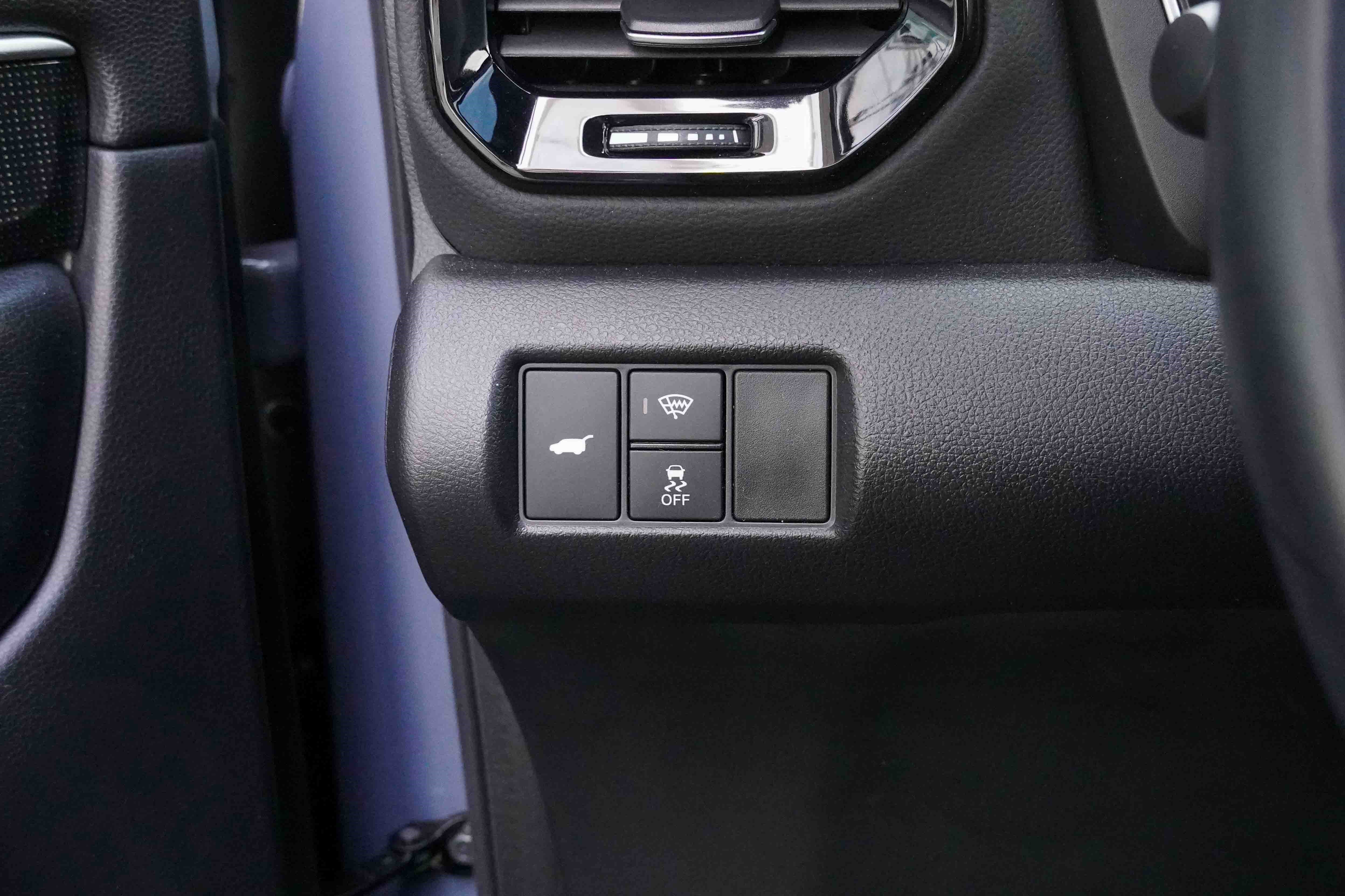 Used 2025 Honda Pilot Black Edition image 16