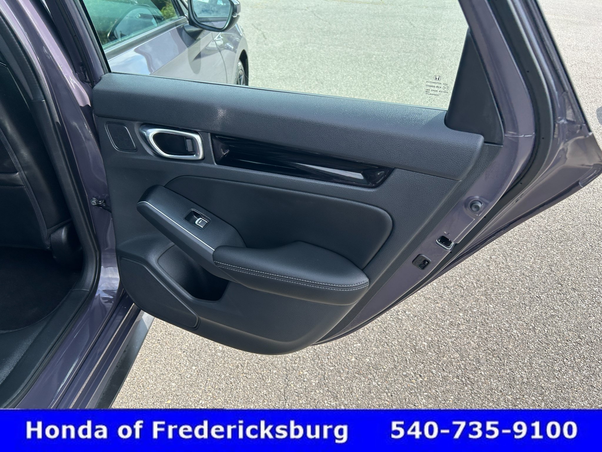 Used 2024 Honda Civic Sport Touring image 13