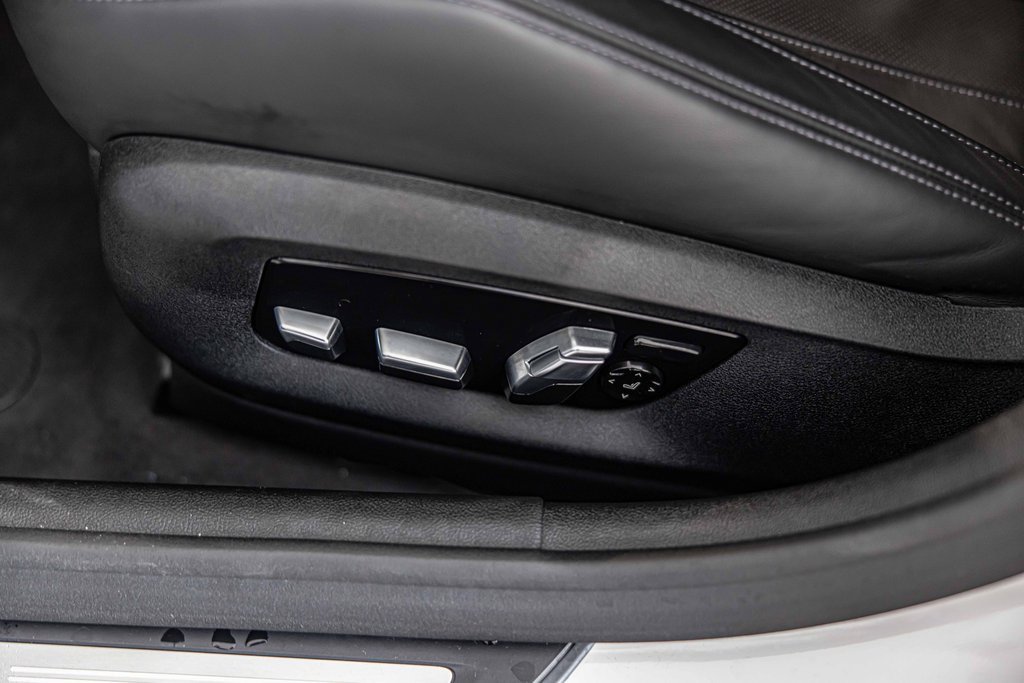 Used 2023 BMW M5 w/ Executive Package image 22