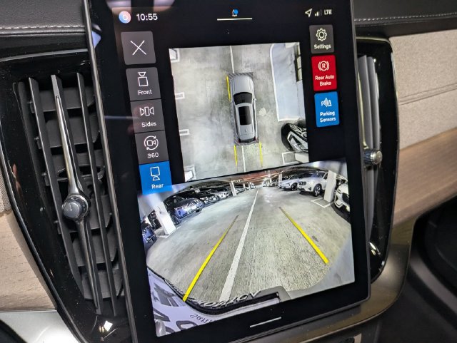 New 2026 Volvo XC90 T8 Plus w/ Protection Package AWD/4WD image 23