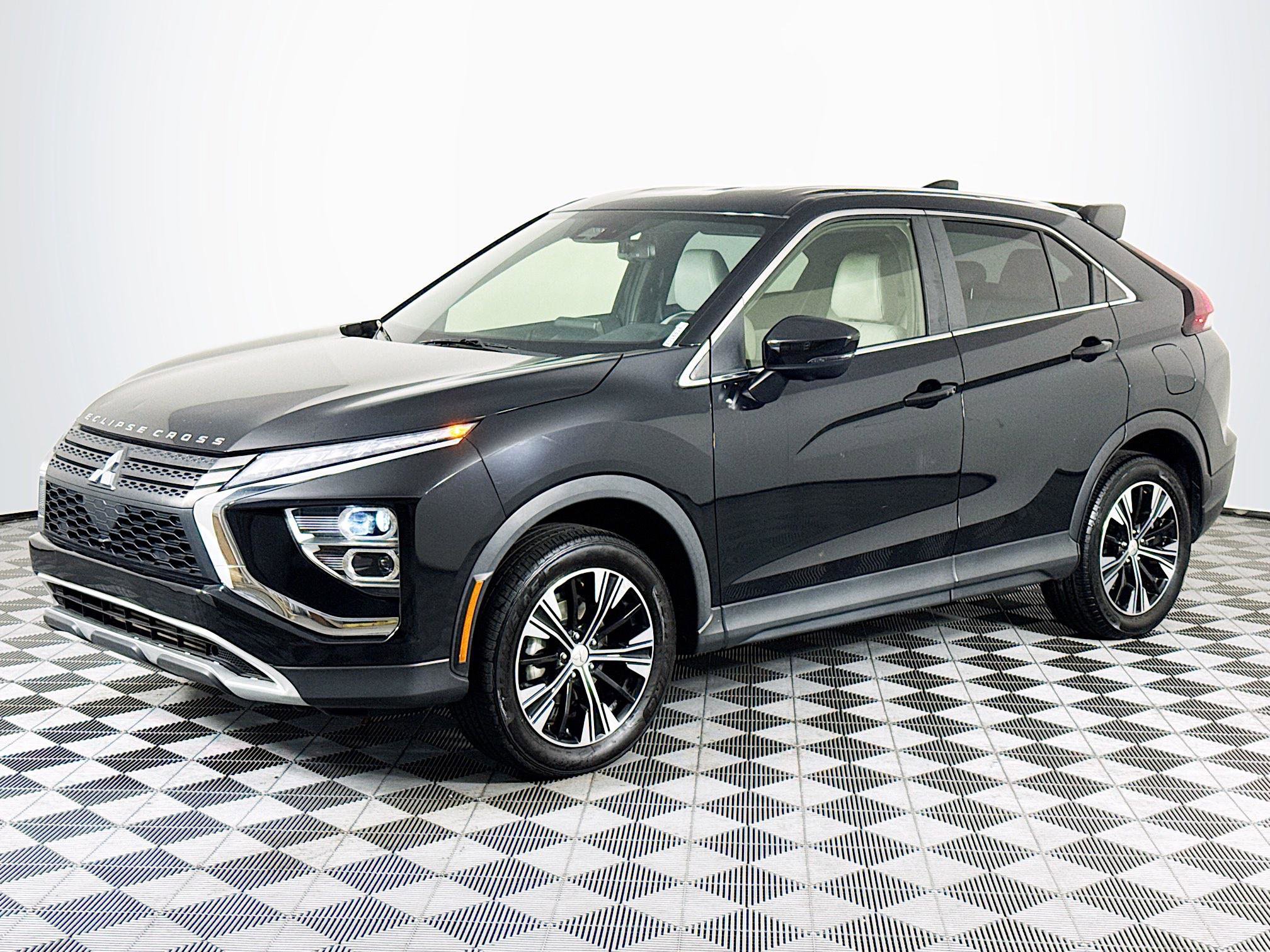 Used 2022 Mitsubishi Eclipse Cross SEL image 4