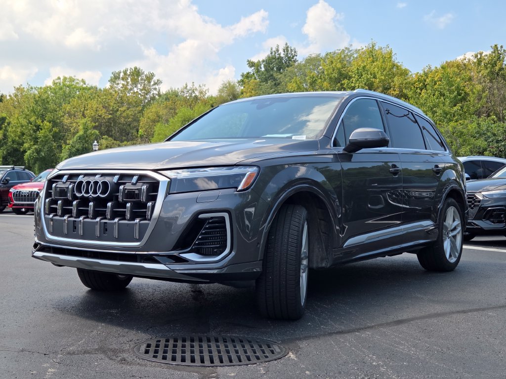 Certified 2025 Audi Q7 3.0T Premium Plus AWD/4WD image 22