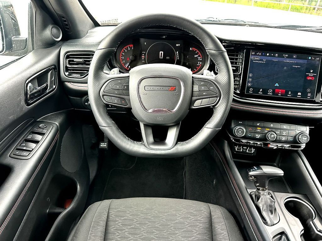 Used 2025 Dodge Durango GT RWD image 20