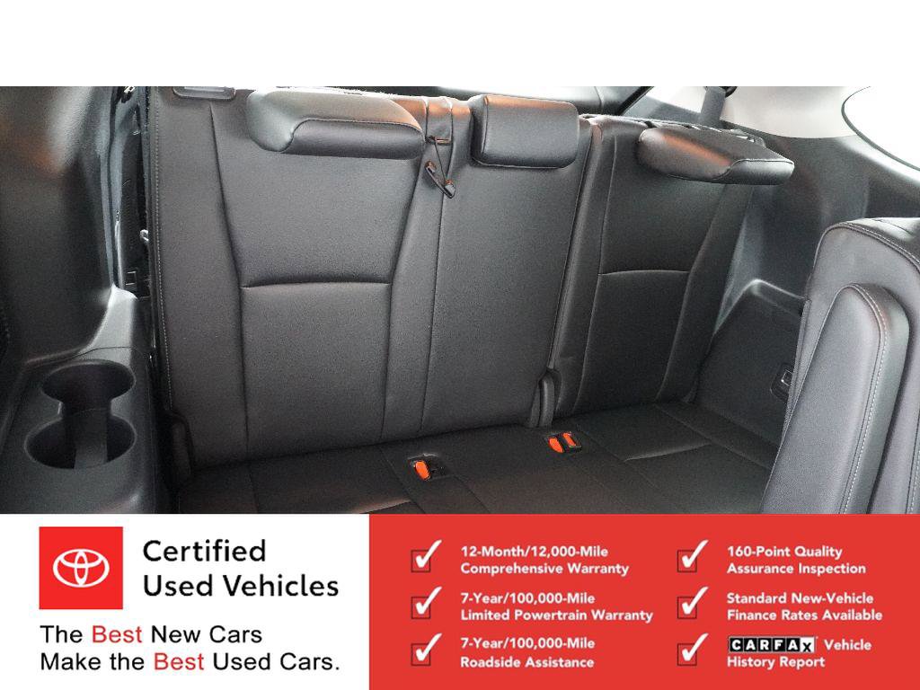 Certified 2025 Toyota Highlander Limited image 11