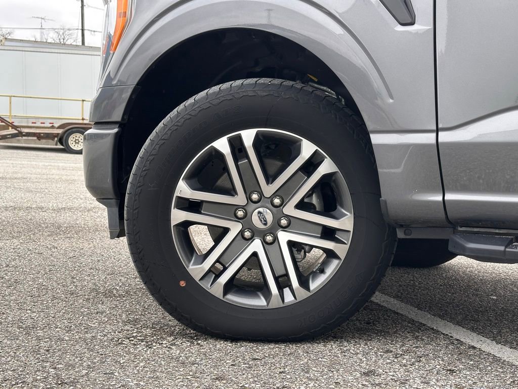 Used 2022 Ford F150 XL w/ STX Appearance Package image 8