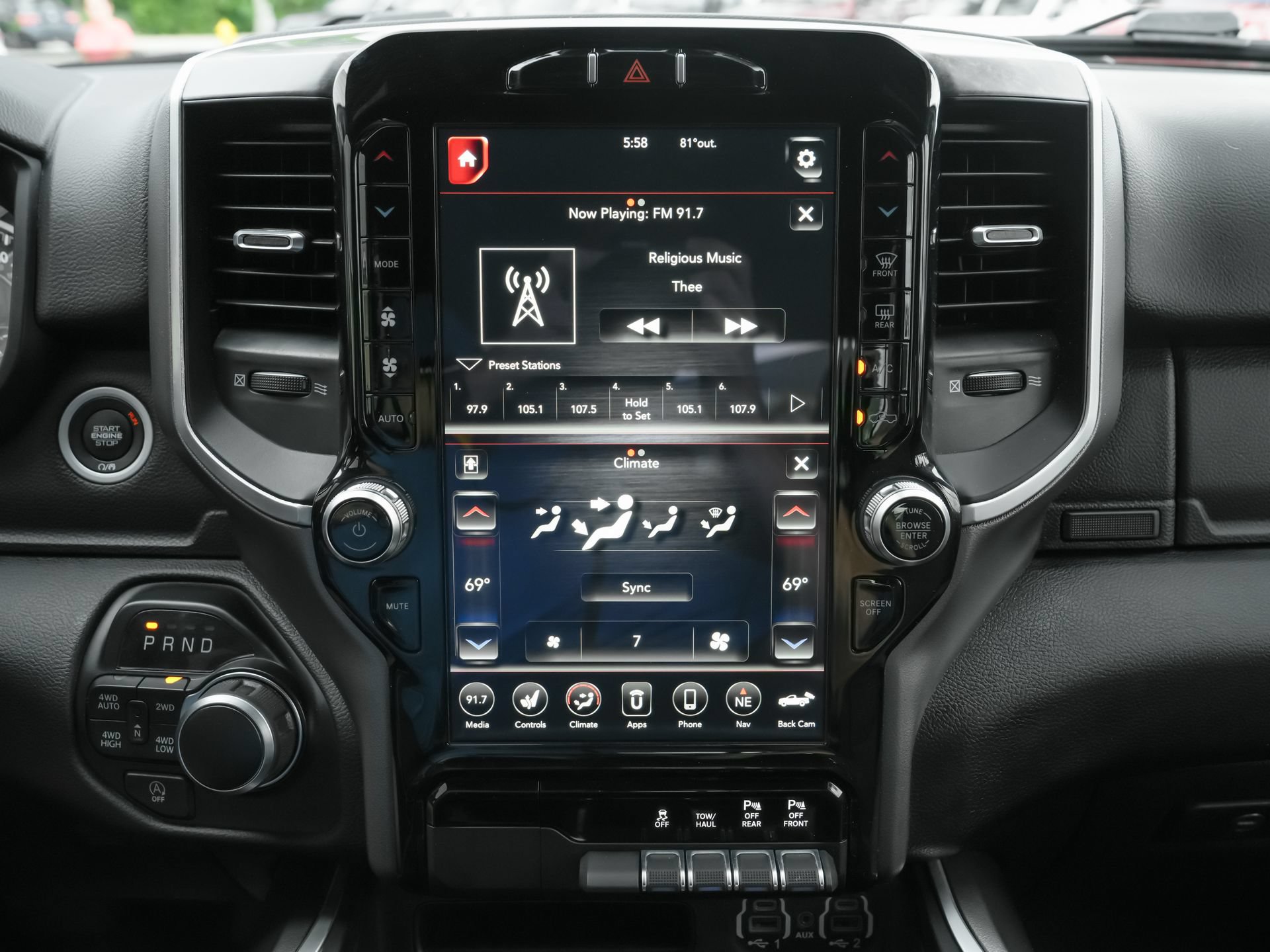 Used 2021 RAM 1500 Big Horn AWD/4WD image 14