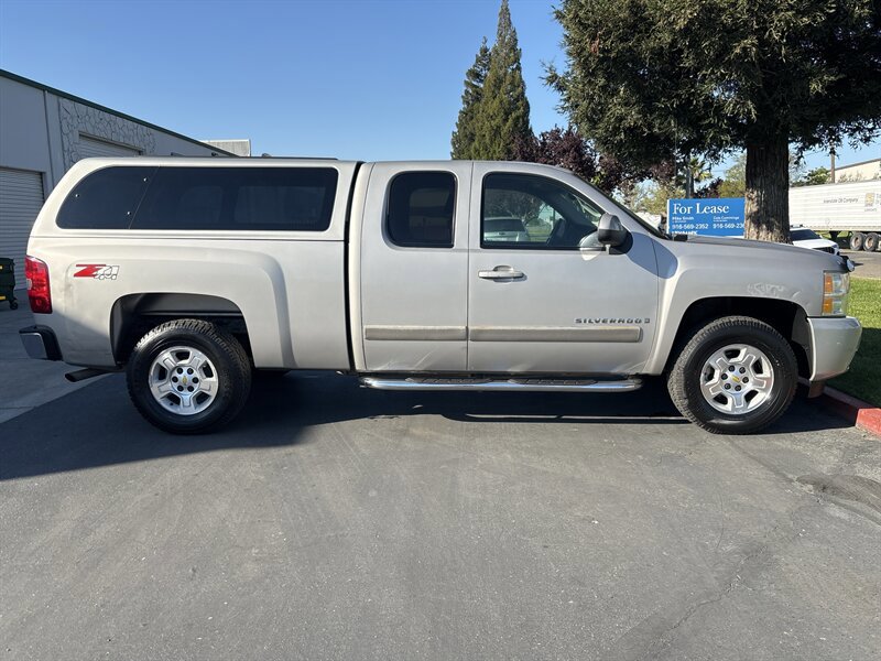 Used 2008 Chevrolet Silverado 1500 LTZ w/ Safety Package AWD/4WD image 14
