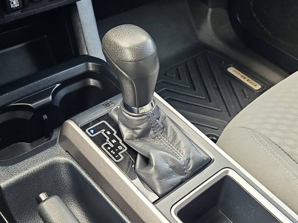 Used 2020 Toyota Tacoma SR5 AWD/4WD image 24