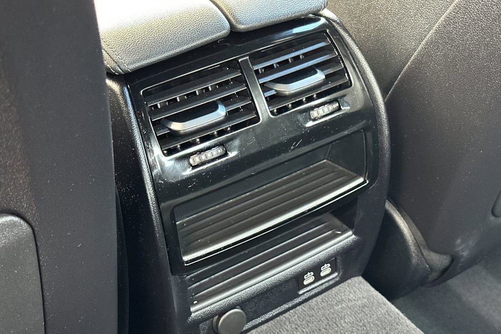 Used 2023 BMW 530i w/ M Sport Package RWD image 13