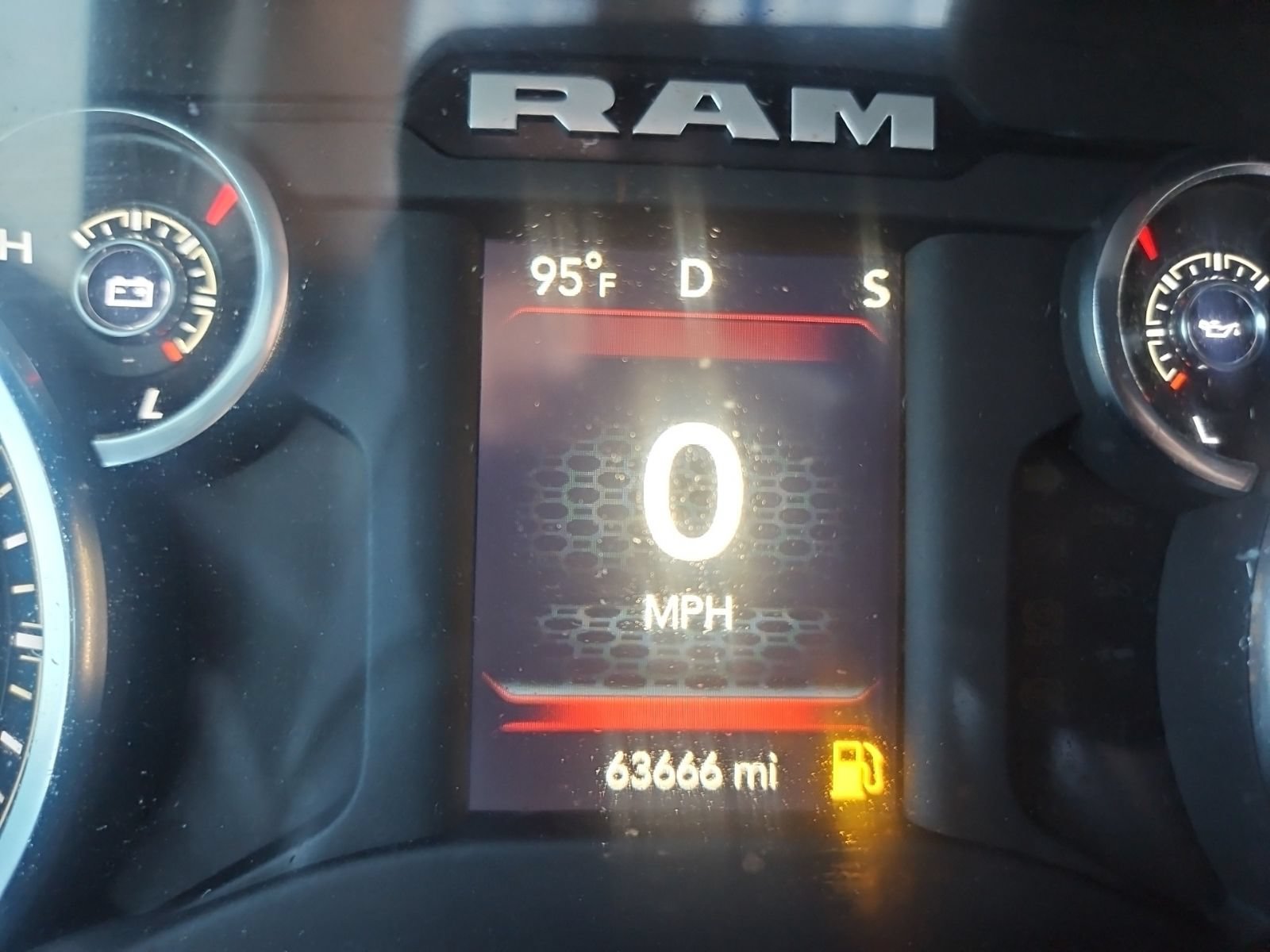 Used 2023 RAM 1500 Tradesman w/ Night Edition RWD image 15