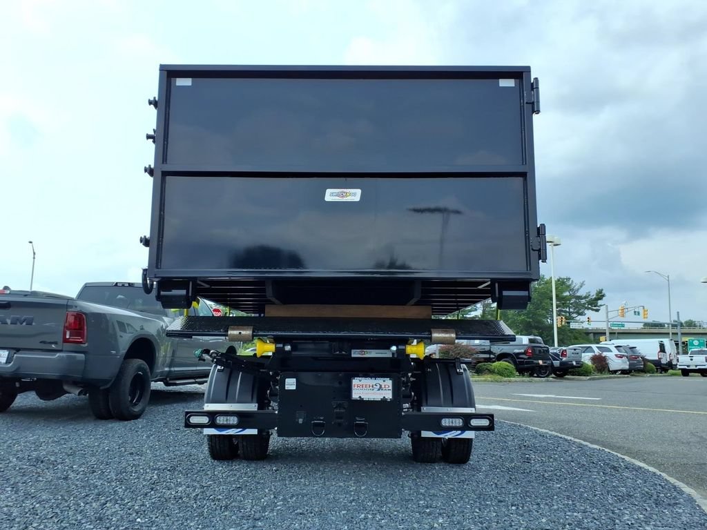 New 2026 RAM 5500 Tradesman w/ Chrome Appearance Group AWD/4WD image 13