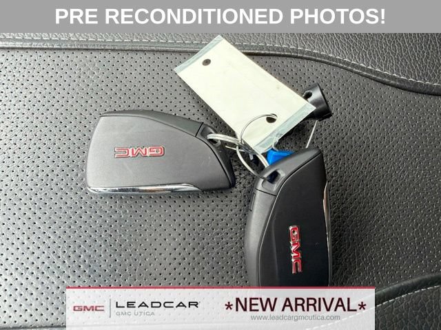 Used 2024 GMC Sierra 1500 Denali w/ Technology Package AWD/4WD image 27