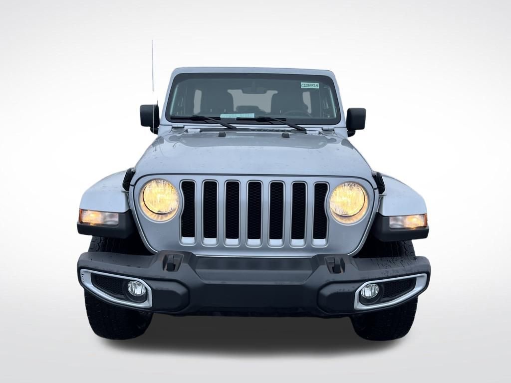 Used 2022 Jeep Wrangler Unlimited Sahara w/ Cold Weather Group image 9