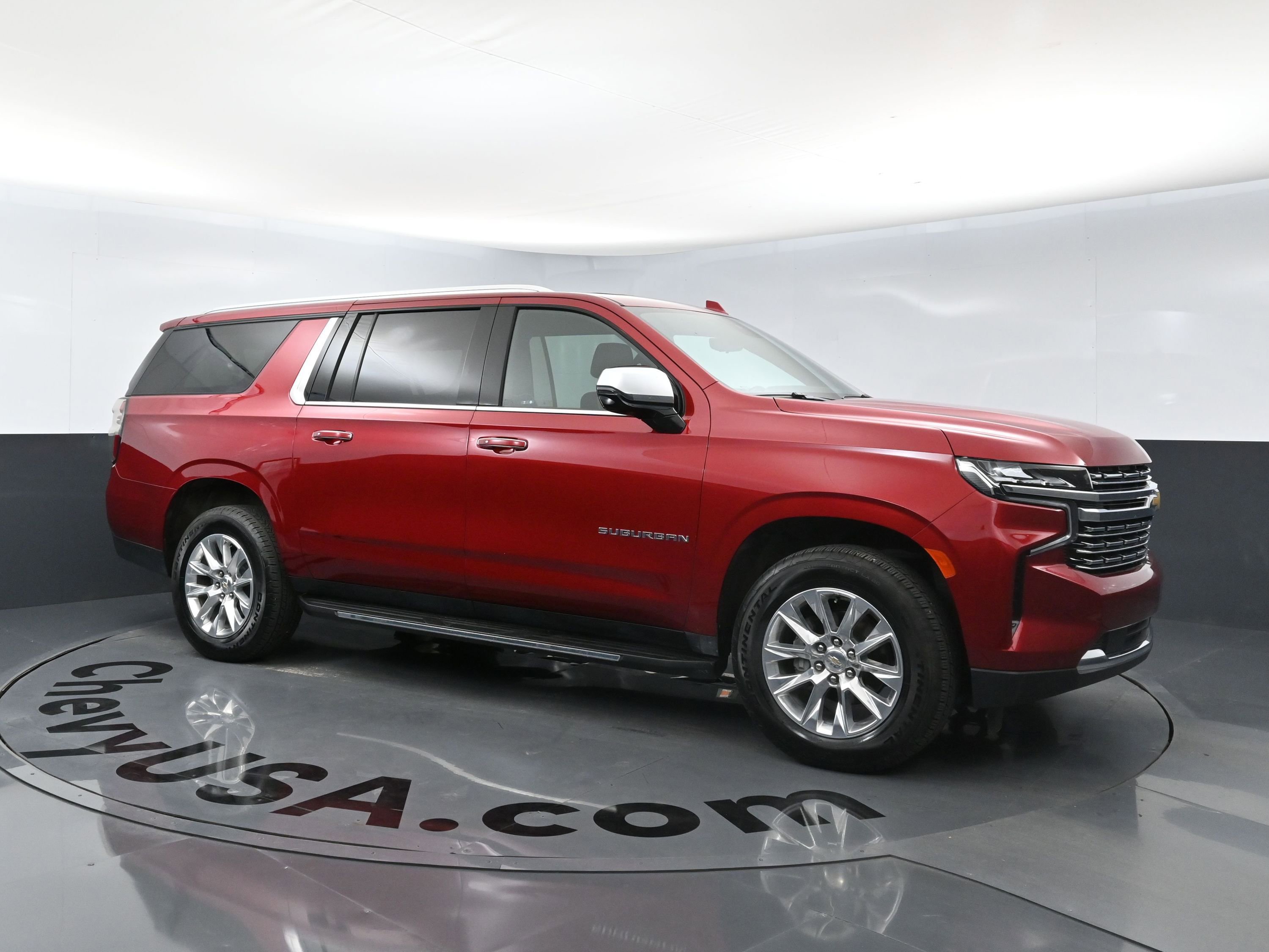 Certified 2024 Chevrolet Suburban Premier w/ Premium Package image 2