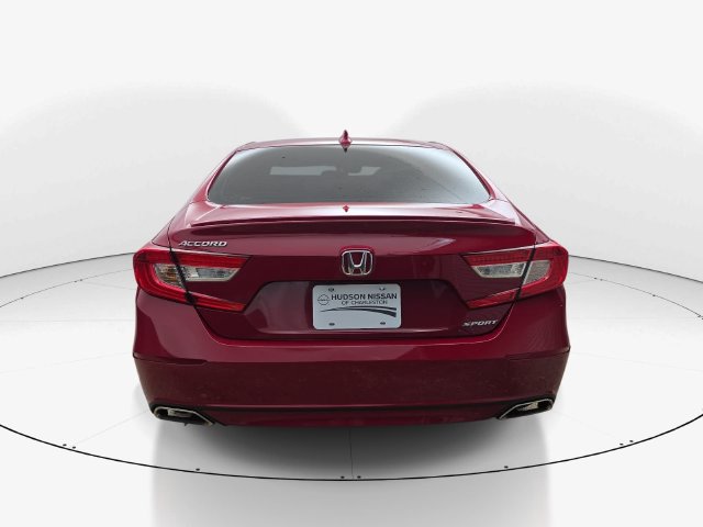 Used 2018 Honda Accord Sport image 7