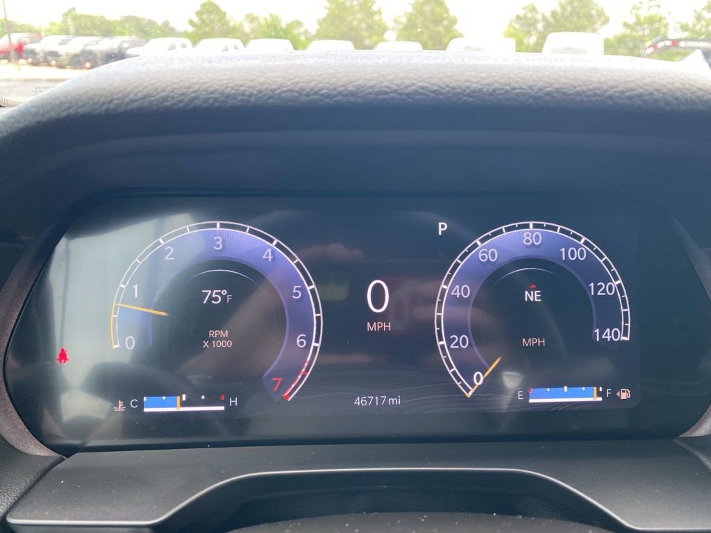 Used 2023 Jeep Grand Cherokee Altitude AWD/4WD image 18