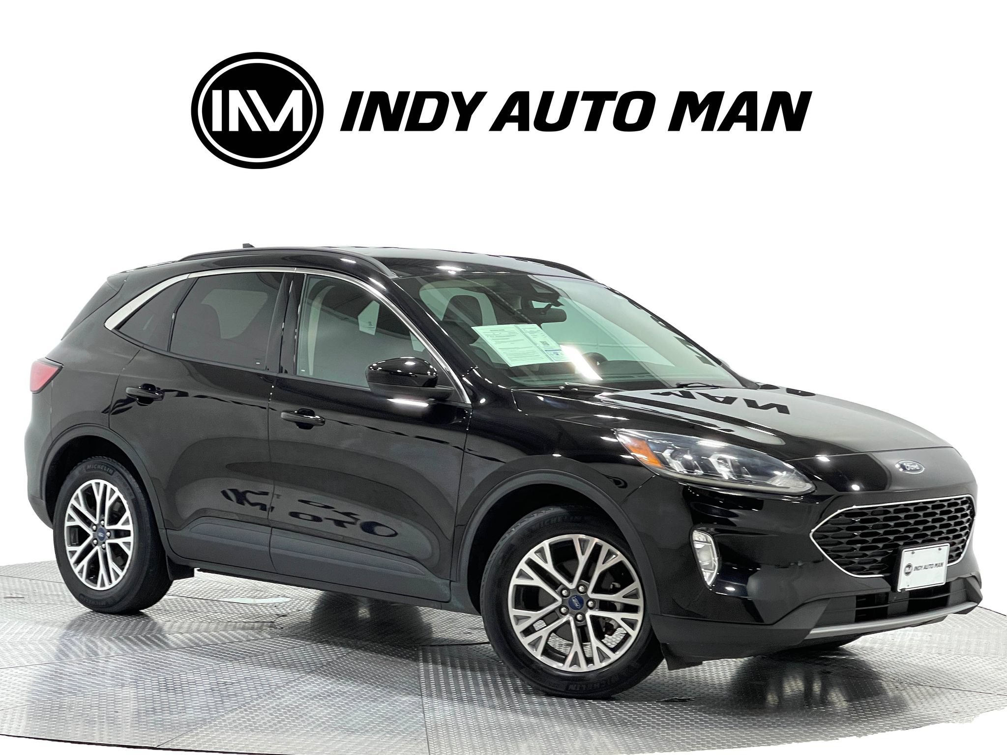 Used 2020 Ford Escape SEL FWD image 2