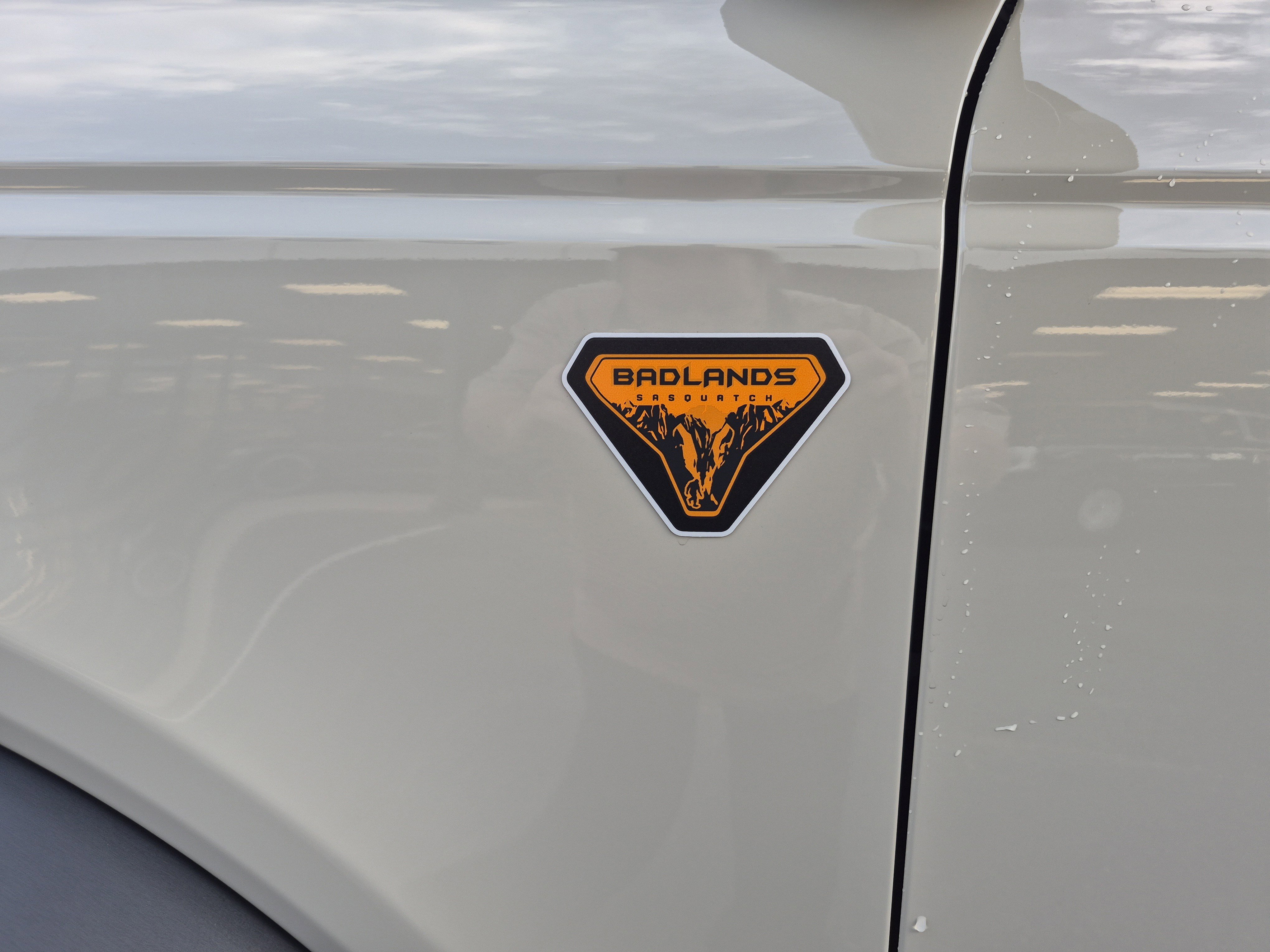 New 2025 Ford Bronco Badlands image 7