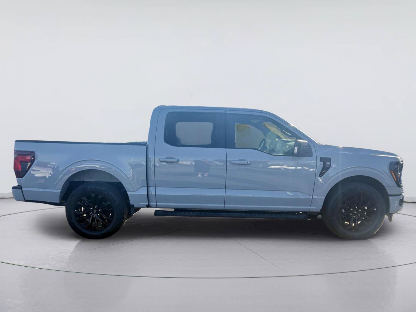 Used 2026 Ford F150 XLT w/ Equipment Group 302A MID RWD image 2