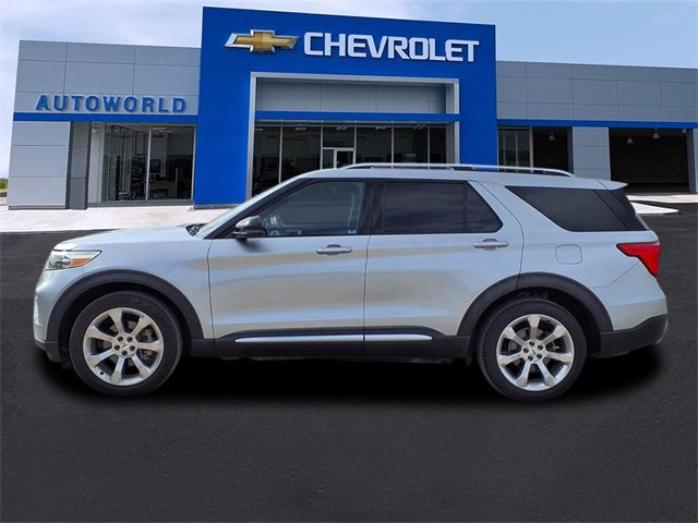 Used 2020 Ford Explorer Platinum w/ Premium Technology Package image 4