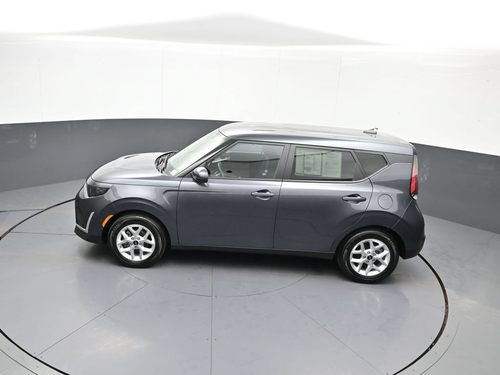 Certified 2025 Kia Soul S FWD image 40