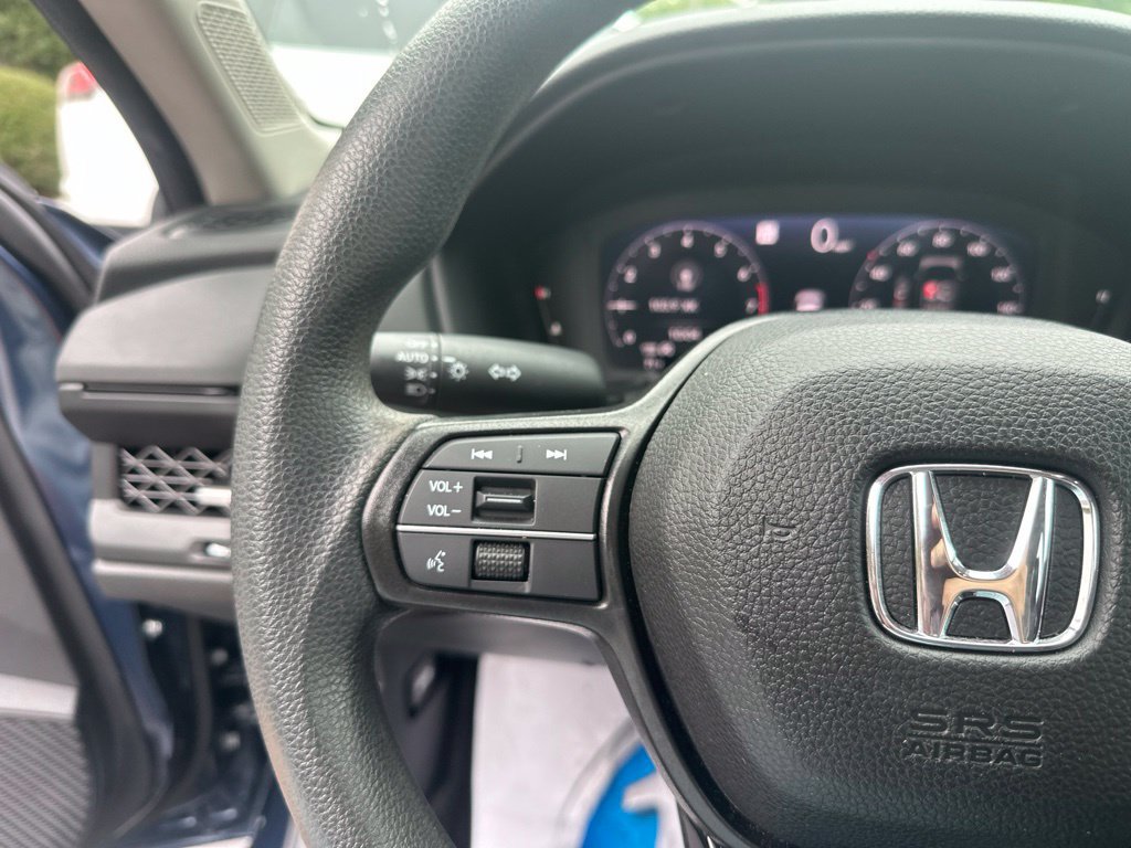 Certified 2024 Honda Accord EX image 30