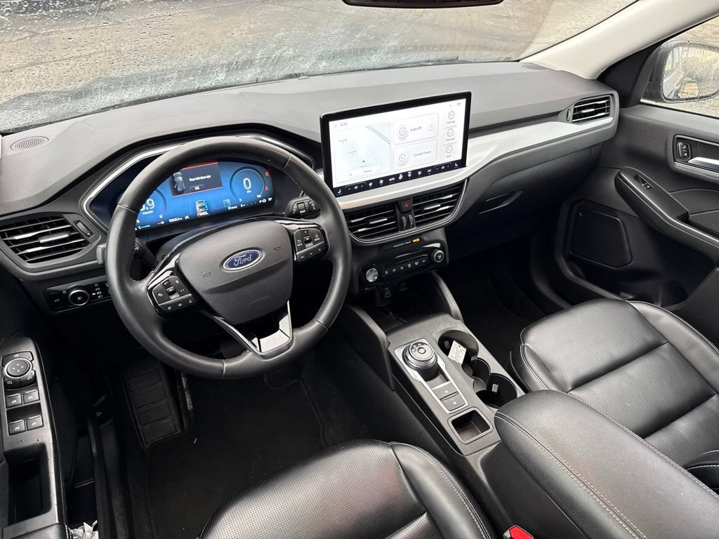 Used 2024 Ford Escape Platinum AWD/4WD image 12