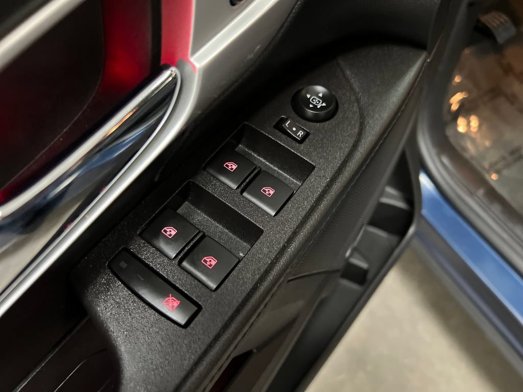Used 2017 GMC Terrain SLT w/ Driver Alert Package I FWD image 14