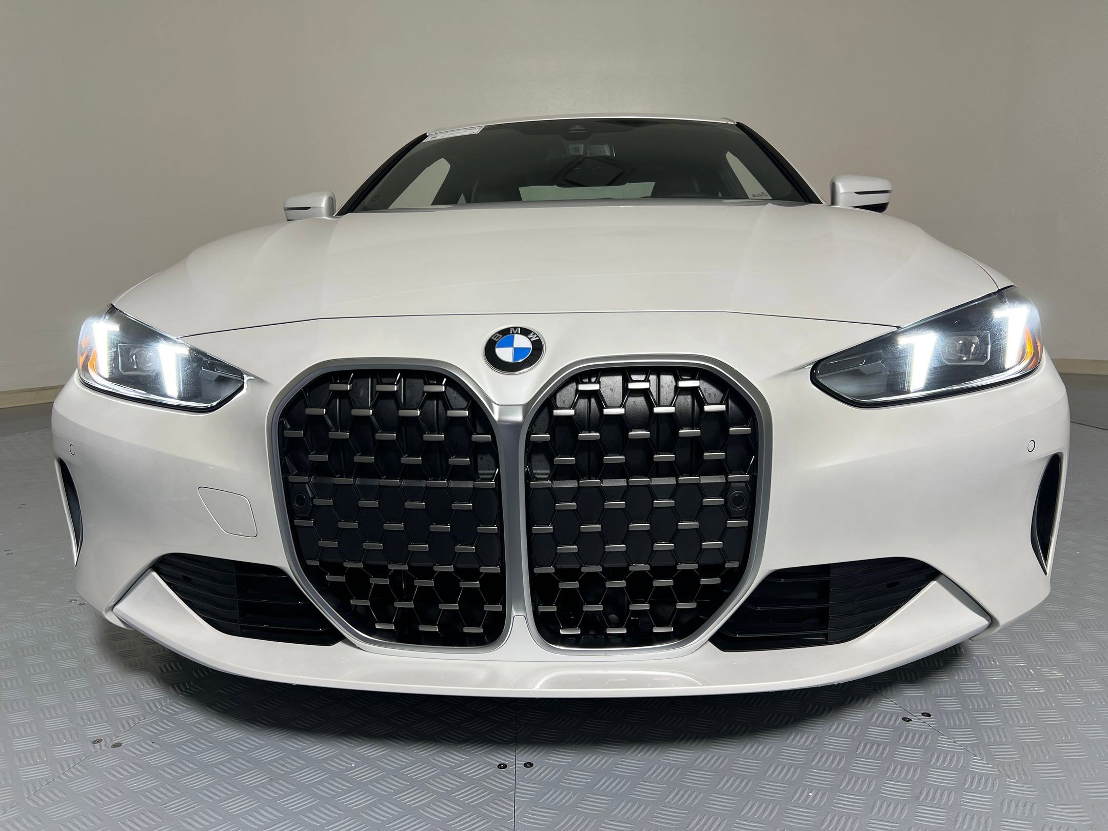 New 2026 BMW 430i Coupe w/ Premium Package RWD image 5